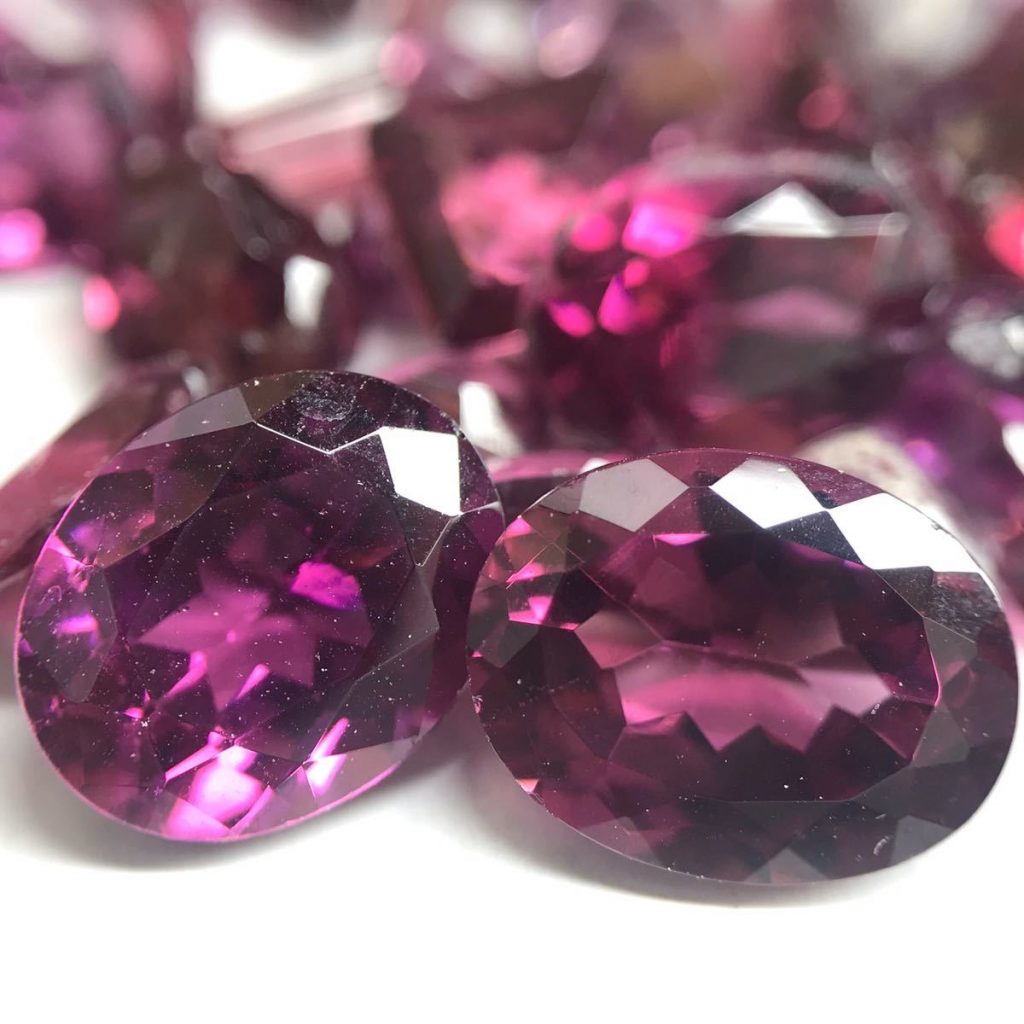 天然ロードライトガーネットまとめ　200ct