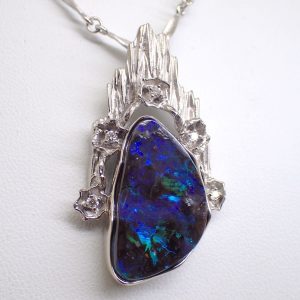 天然ボルダーオパールペンダント 16.00ct
