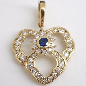 天然サファイアペンダントトップ 0.24ct