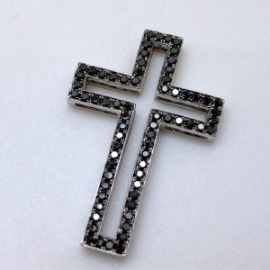 ブラックダイヤモンドペンダント0.90ct