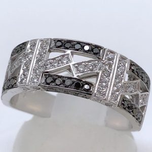 ブラックダイヤモンドリング0.61ct