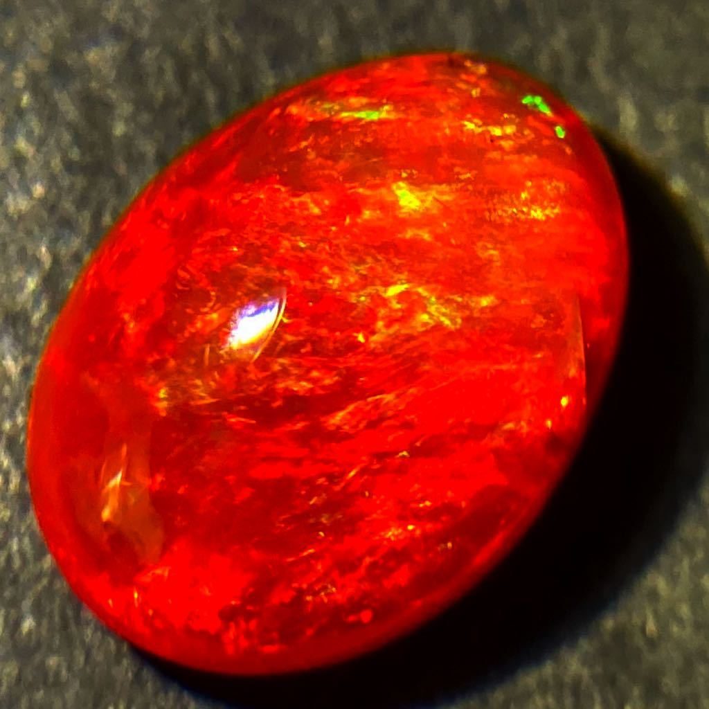 天然ファイヤーオパール 3.25ct