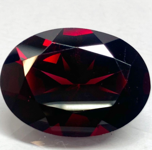 ロードライトガーネット 27.253ct