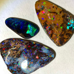 ボルダーオパール3点おまとめ50ct