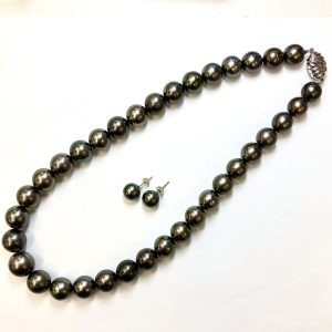 パール　ネックレス