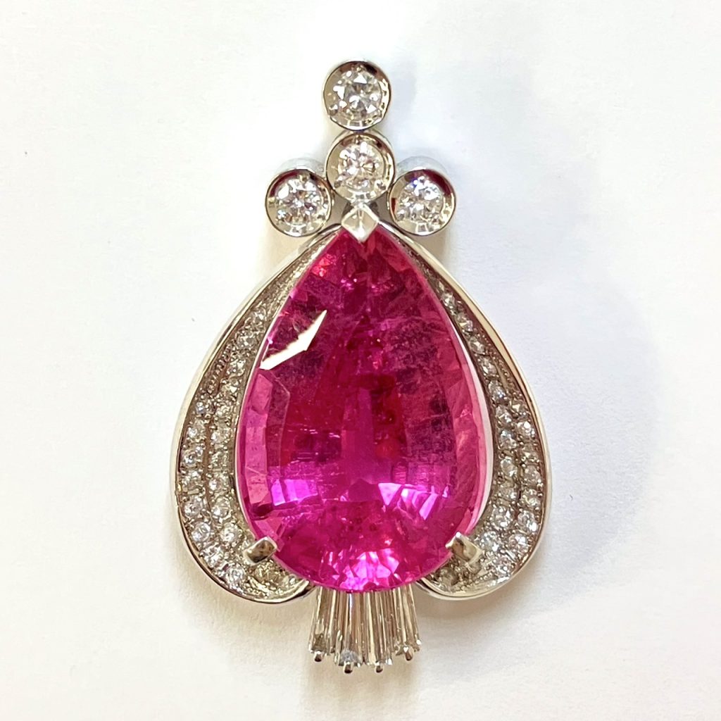 トルマリン　27.09ct　ネックレストップ