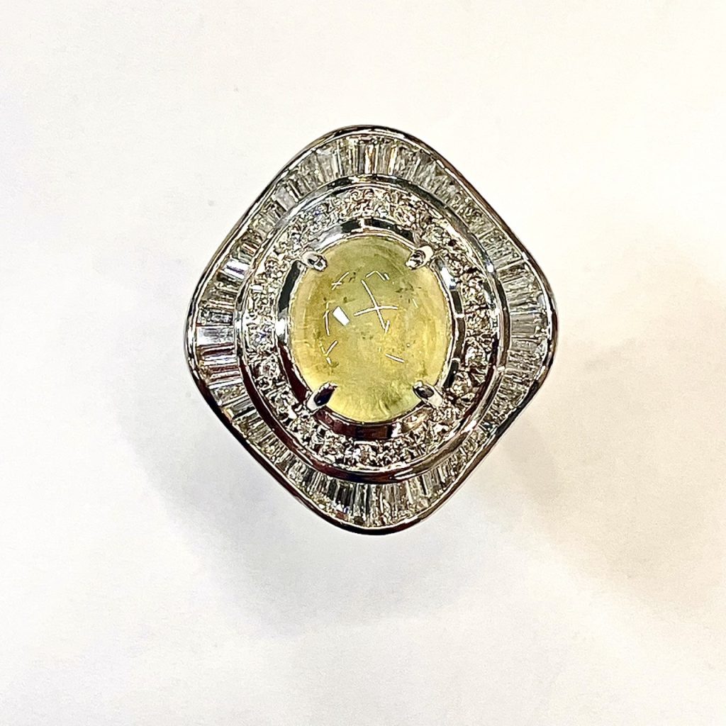 クリソキャッツ　5.12ct　リング