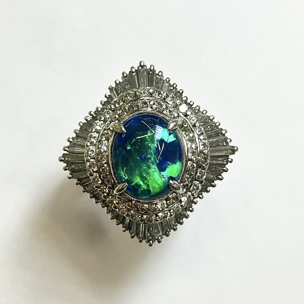 ブラックオパール　2.24ct　リング