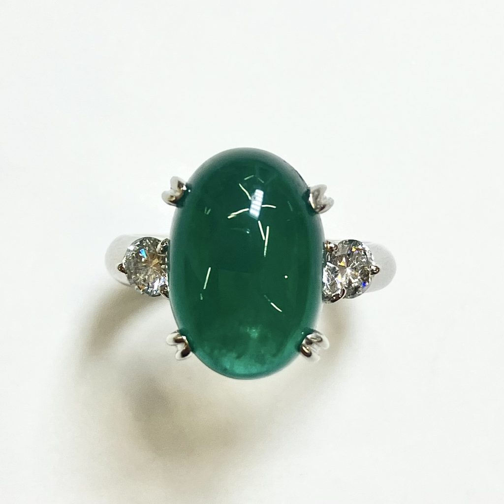 エメラルド　7.344ct　リング