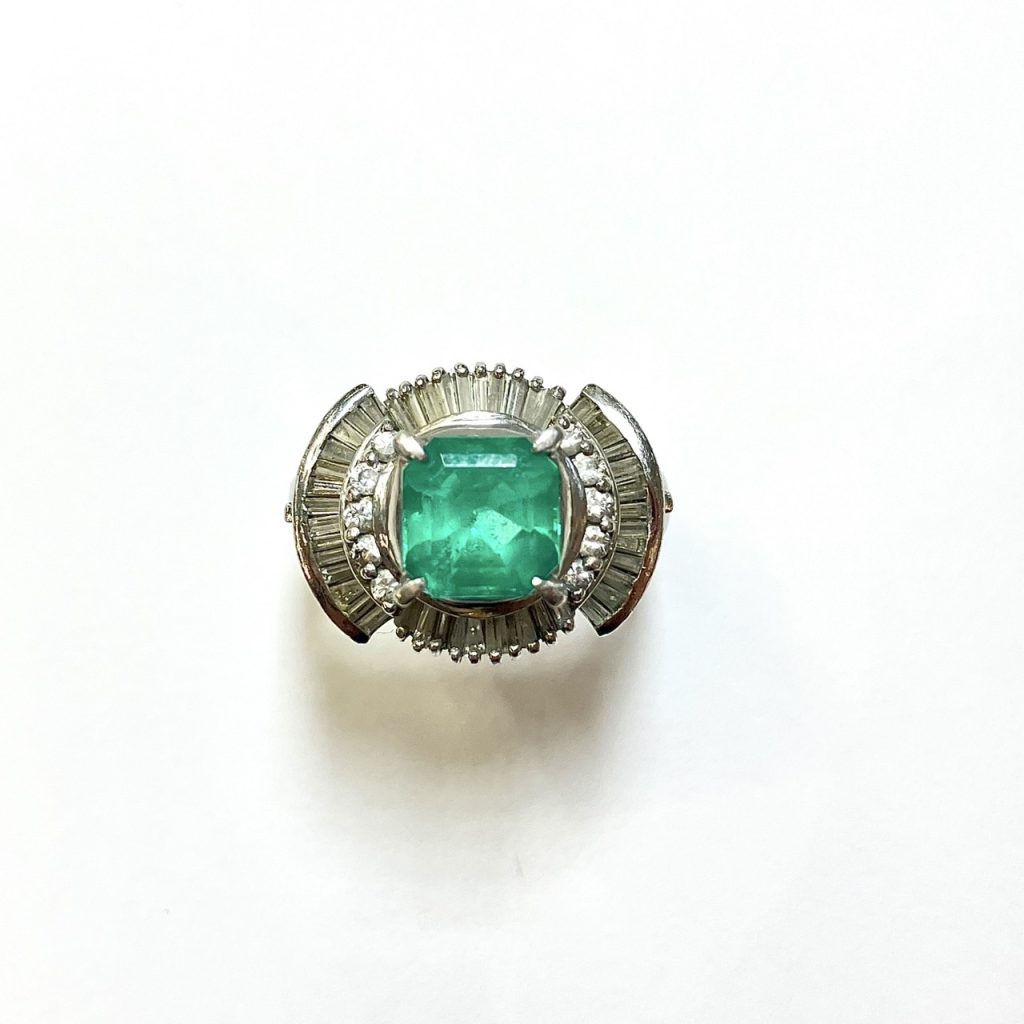 エメラルド　1.51ct　リング